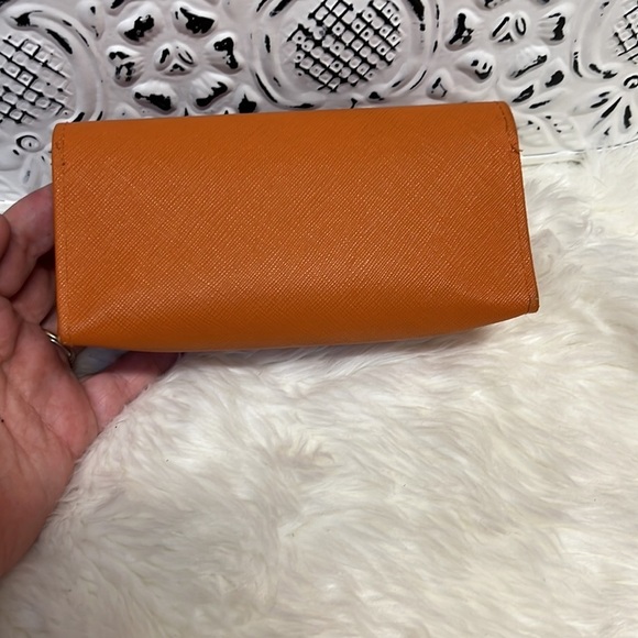 EUC s993 Tory Burch Eyeglasses Case, Orange Eyeglasses Case​​​ - Picture 4 of 6